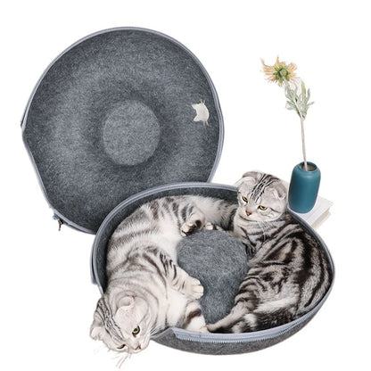 Ormollo™ Tunnel Donut Cat Bed